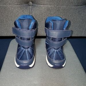 Carters Snow Toddler  Boots